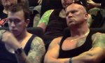 Ein Kino und 148 Bad Boys