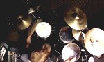 Movie : 9 Drummer, 1 Song