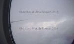 Lustiges Video - Flugzeug wird vom Blitz getroffen