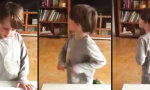 Funny Video - Mama, riechst du das auch?