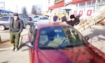 Funny Video : Auto der Frau betonieren