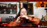 Funny Video - Das Einmann-Flötenorchester