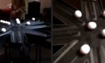 Lustiges Video : Die kollisionsvermeidende Maschine