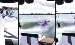 Funny Video : Wildwasser-Rafting auf ruhigem See