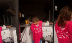 Funny Video : Erwischt beim Mitternachts-Snack