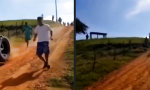 Funny Video : Spaß im Traktorreifen
