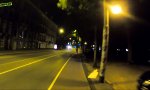 Lustiges Video - Mit dem Handy auf dem Fahrrad unterwegs