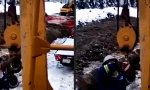 Funny Video - Jetzt schraub das Ding doch endlich mal fest!