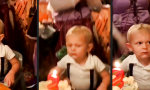 Funny Video : Alte Seele feiert zweiten Geburtstag
