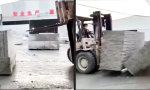 Lustiges Video : Gabelstapler Teamarbeit