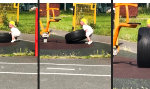 Movie : Pampers Powerlifting
