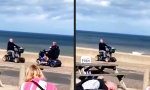 Funny Video : Elektro-Kavallerie im Seaside-Showdown